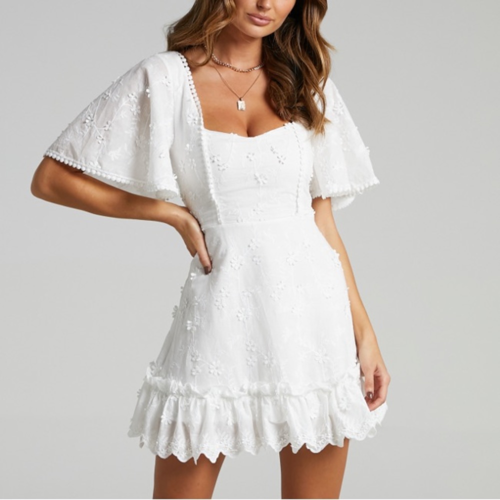 FANCY A SPRITZ SQUARE NECK MINI DRESS IN WHITE EMBROIDERY Showpo Dress NWT